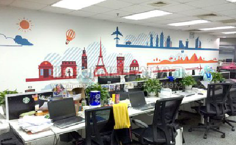 罗平教你设计办公室墙绘的方法。